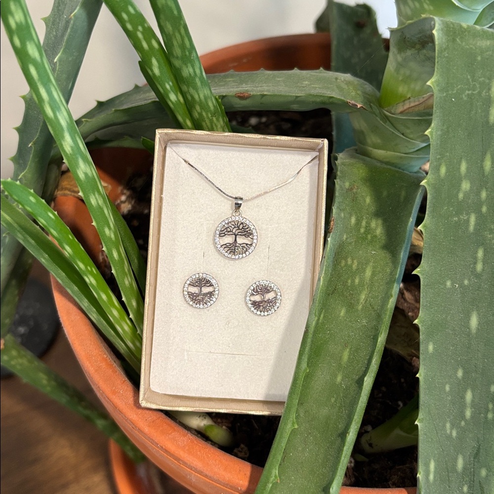Sterling Silver Tree of Life Jewelry Set necklace earrings